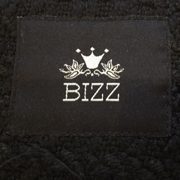 Bizz Jacket - Picture 6 of 12